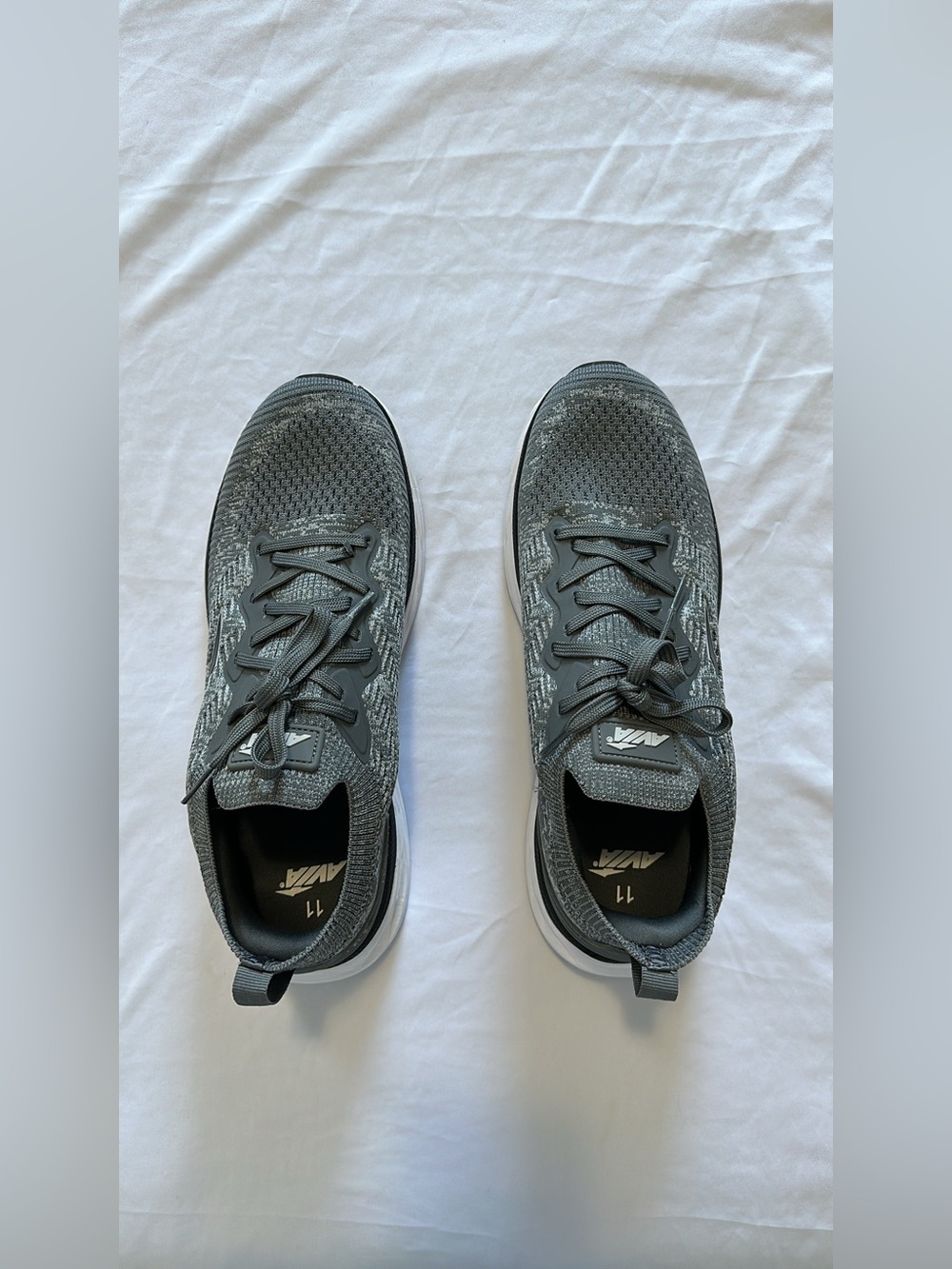 Avia Sneakers